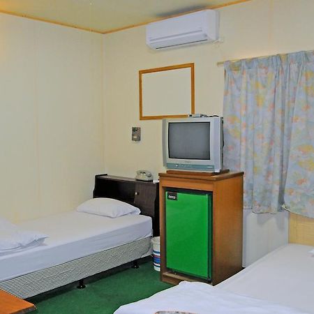 Yoshida Hotel Okinawa Екстериор снимка